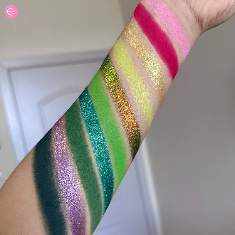 Anthemy "Serpent’s Emerald Gaze" – 10-Color Chameleon Eyeshadow Palette