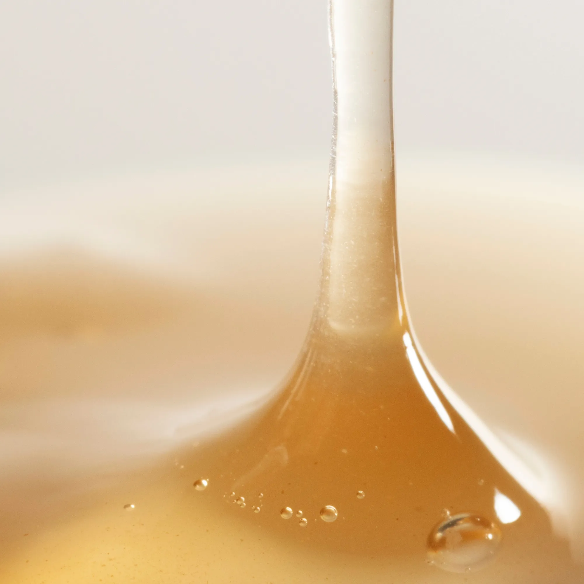 Dew Drops Mushroom   Kakadu Plum Hyaluronic Acid Serum