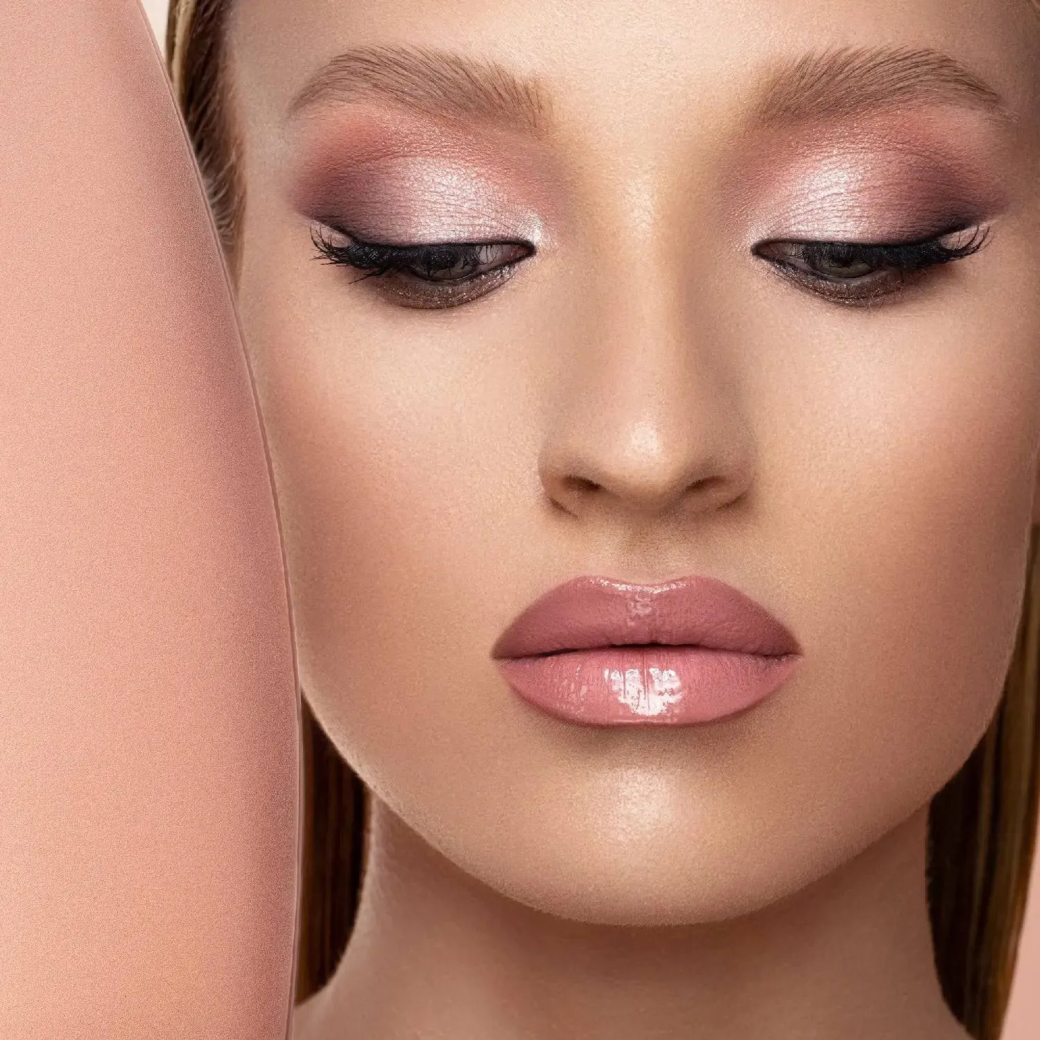 I NEED A NUDE EYESHADOW PALETTE
