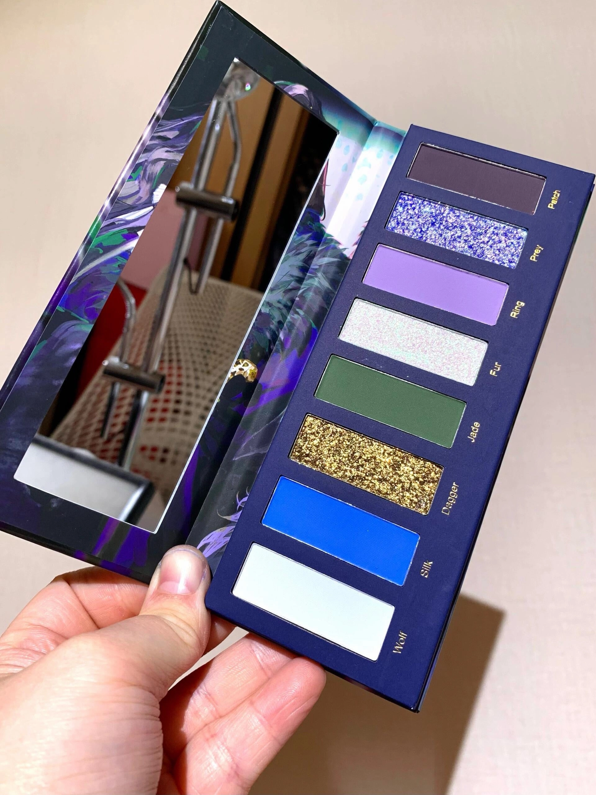 Narimi "Back to the 90s" Eyeshadow Palette - #10 One-Eyed Earl (Deep Emerald)