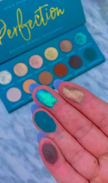 Perfection Dazzling Shimmer Eyeshadow Palette