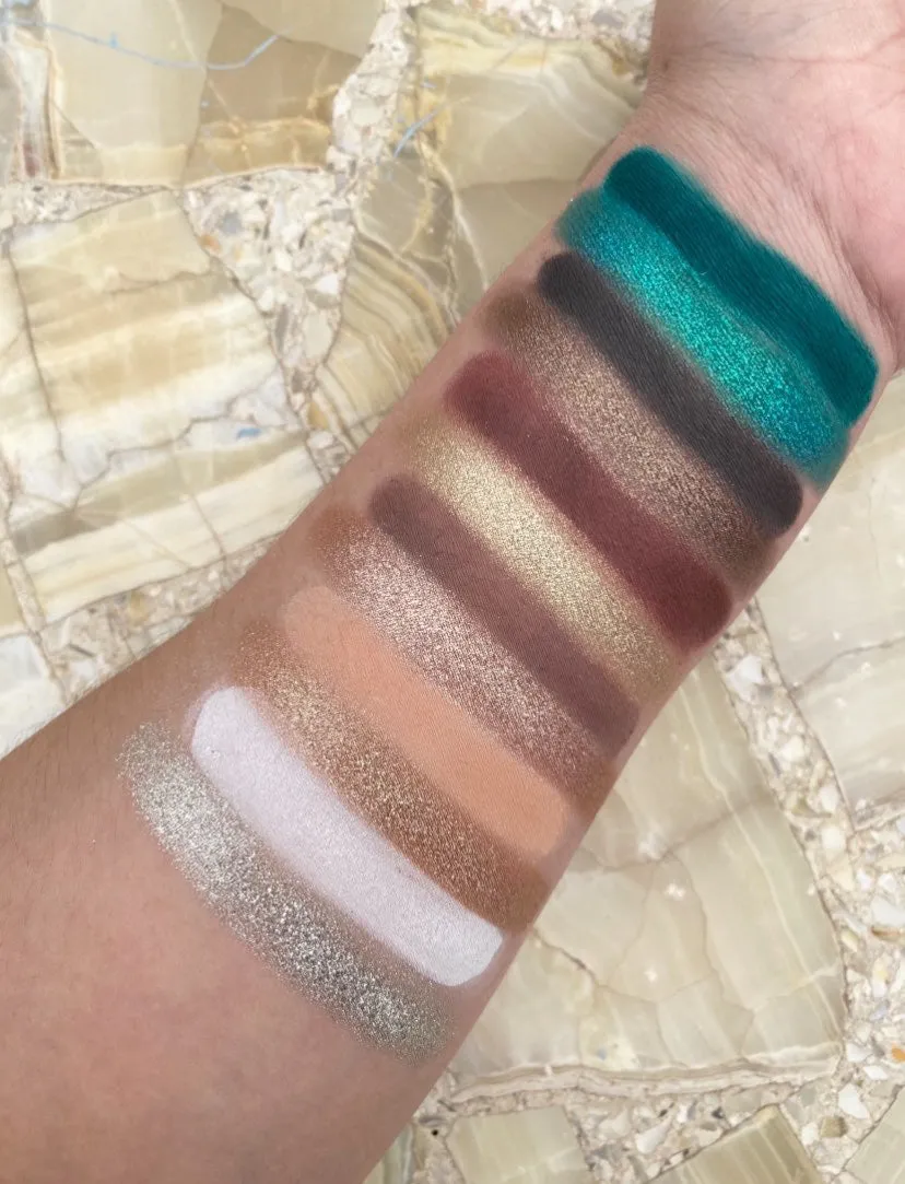 Perfection Dazzling Shimmer Eyeshadow Palette