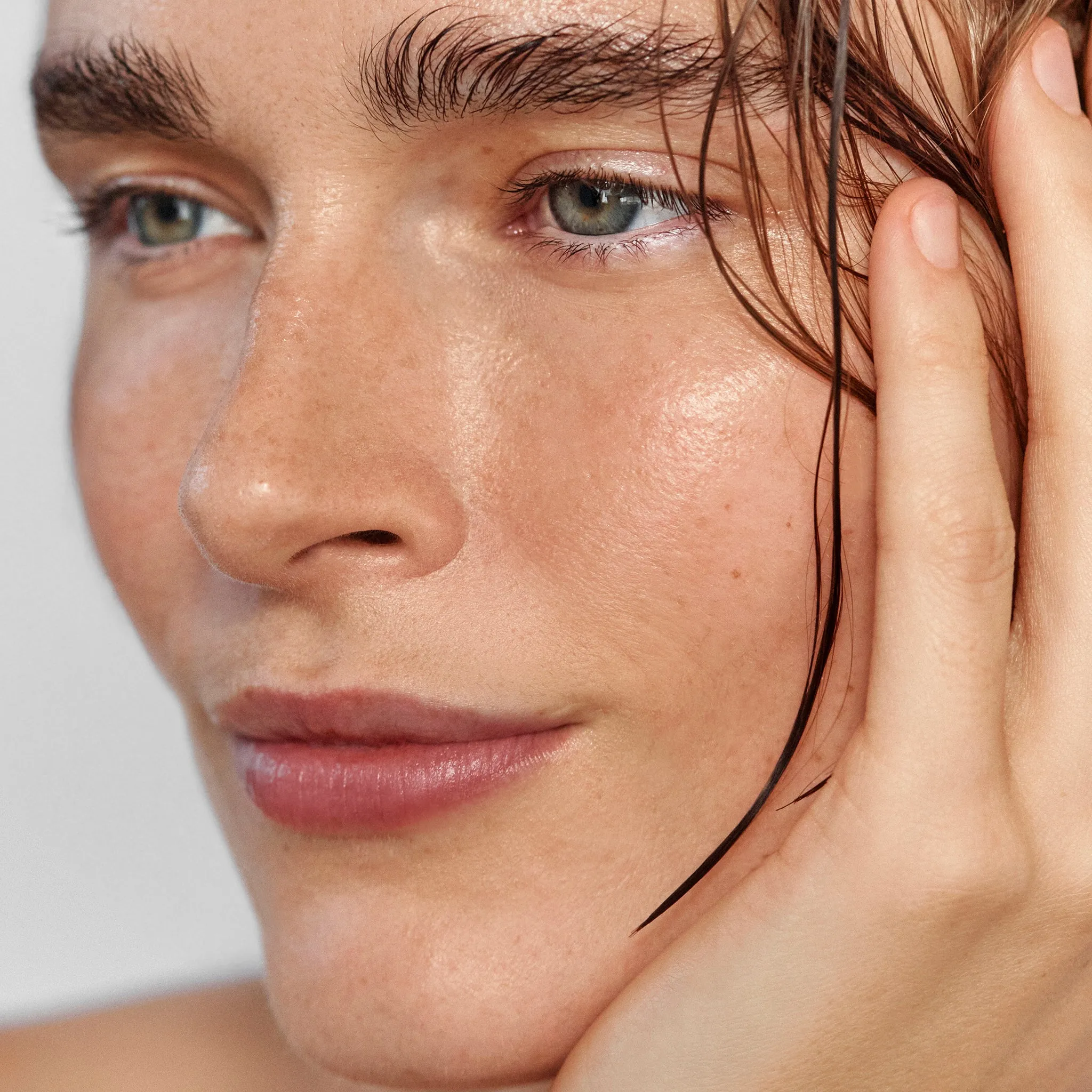 RENEW Pure Radiance Hydrating Oil
