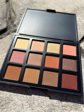 Spicy Eyeshadow Palette